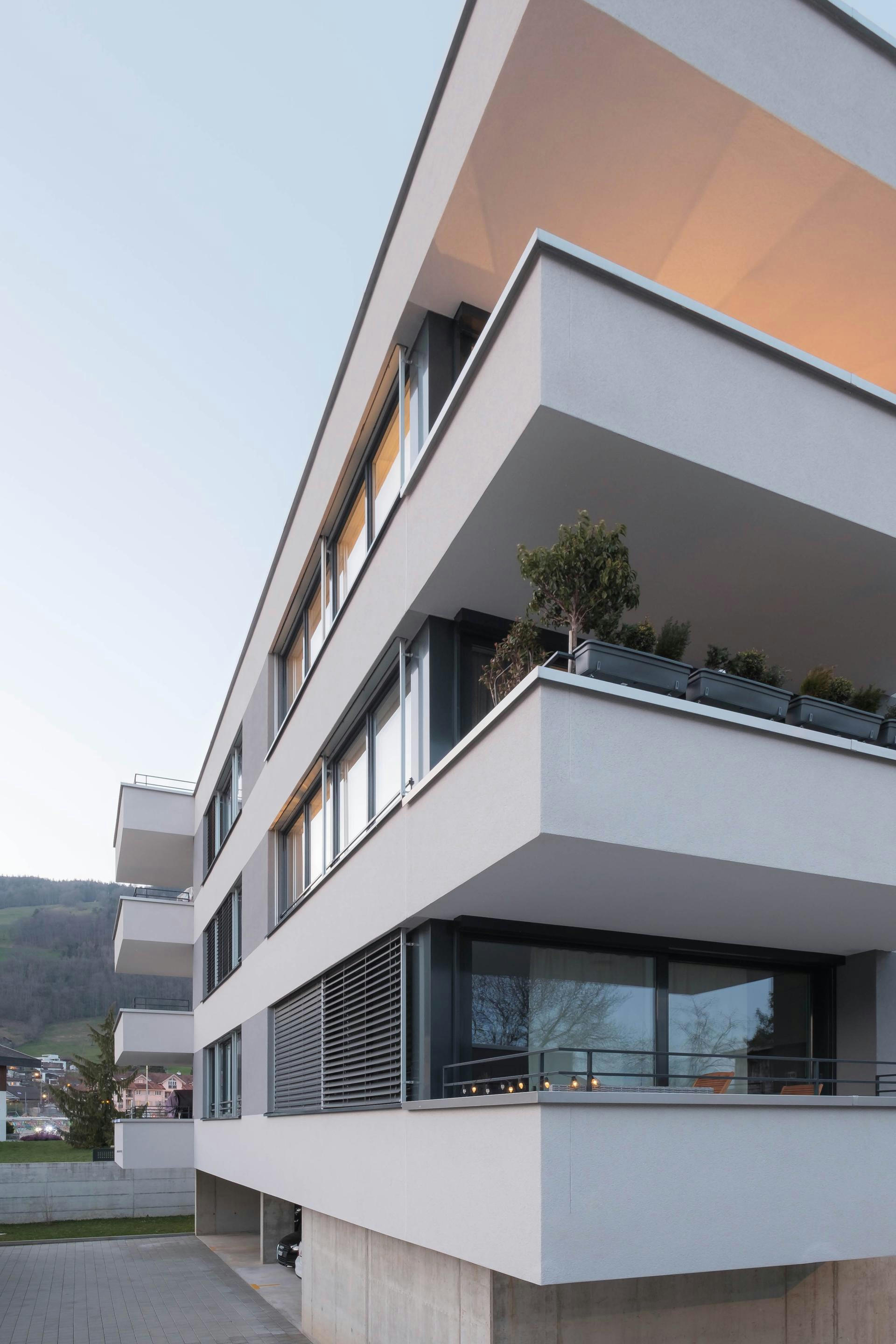 Planning and concept of the apartment building Alpin Chic in Rüthi by the architectural office N2A.
