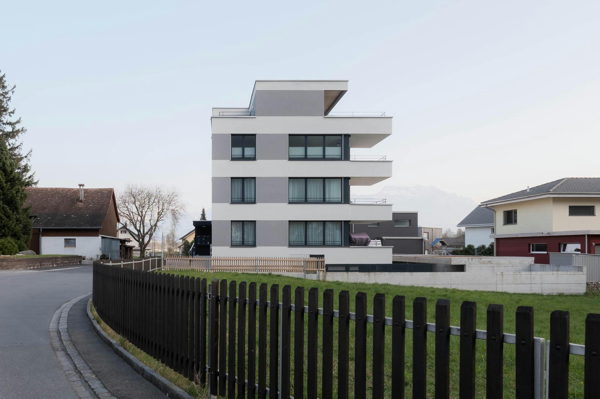 Planning and concept of the apartment building Alpin Chic in Rüthi by the architectural office N2A.