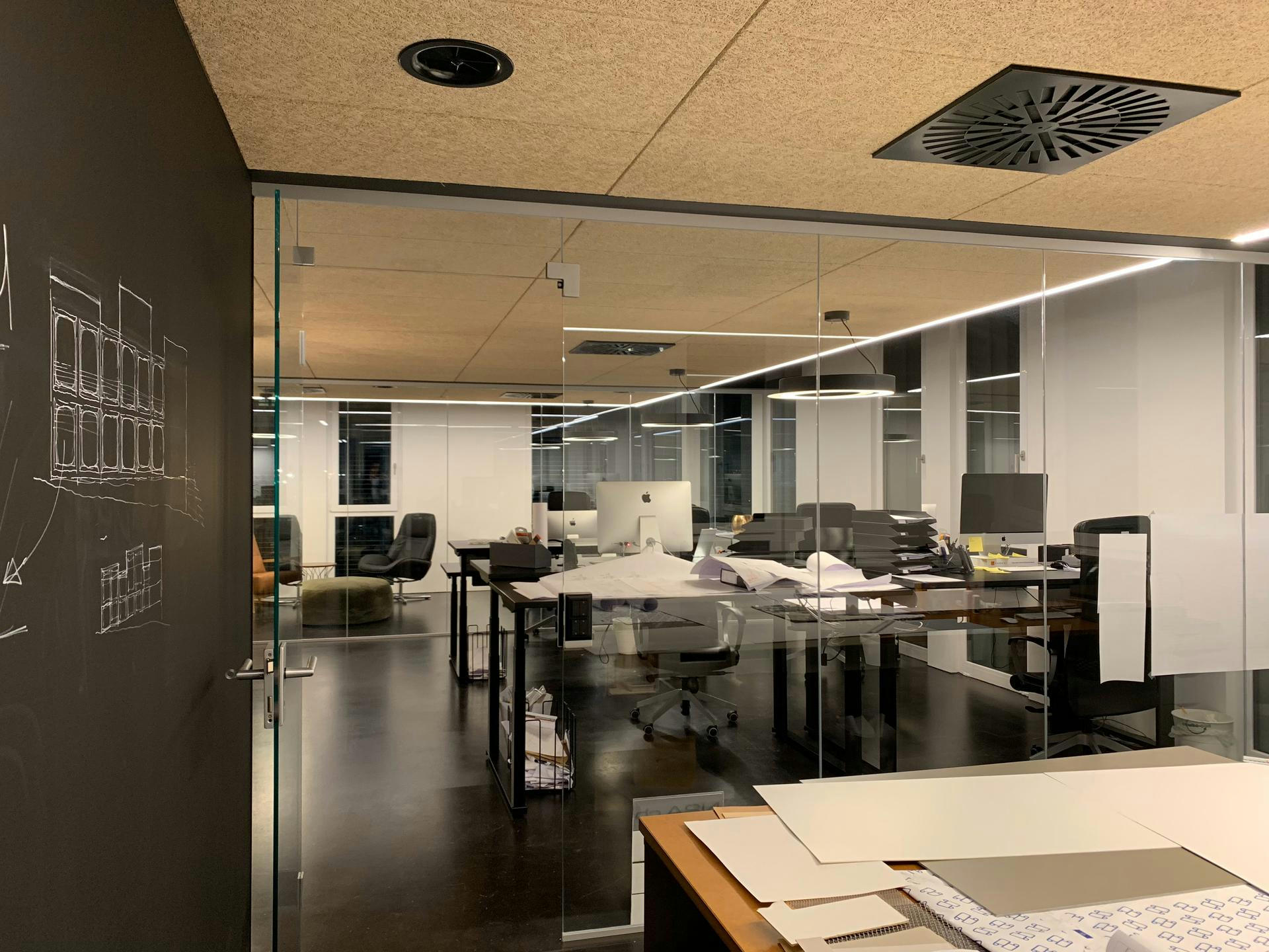 Planning and concept of the interior design of the N2A office in Widnau by the architectural office N2A.