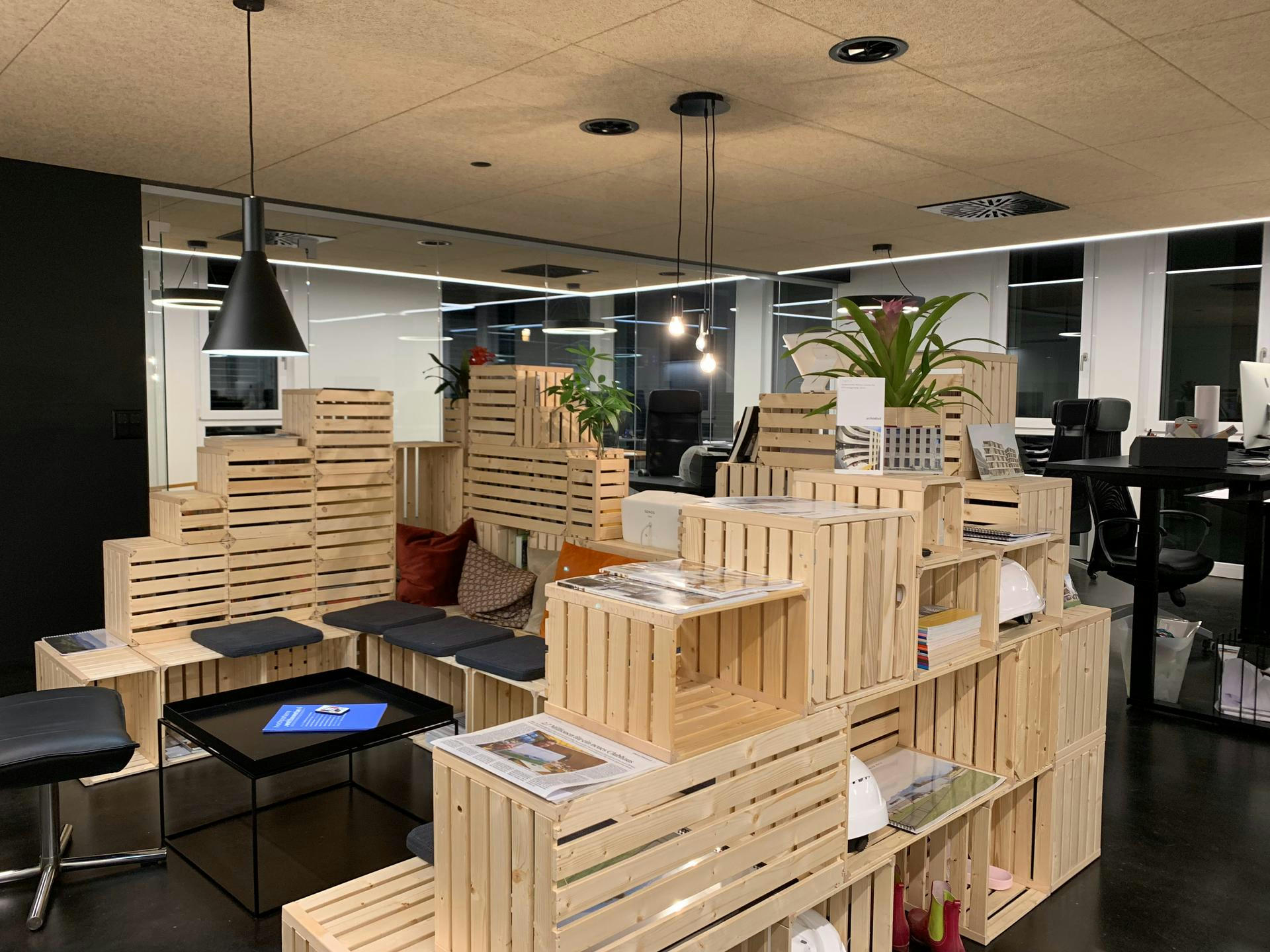 Planning and concept of the interior design of the N2A office in Widnau by the architectural office N2A.